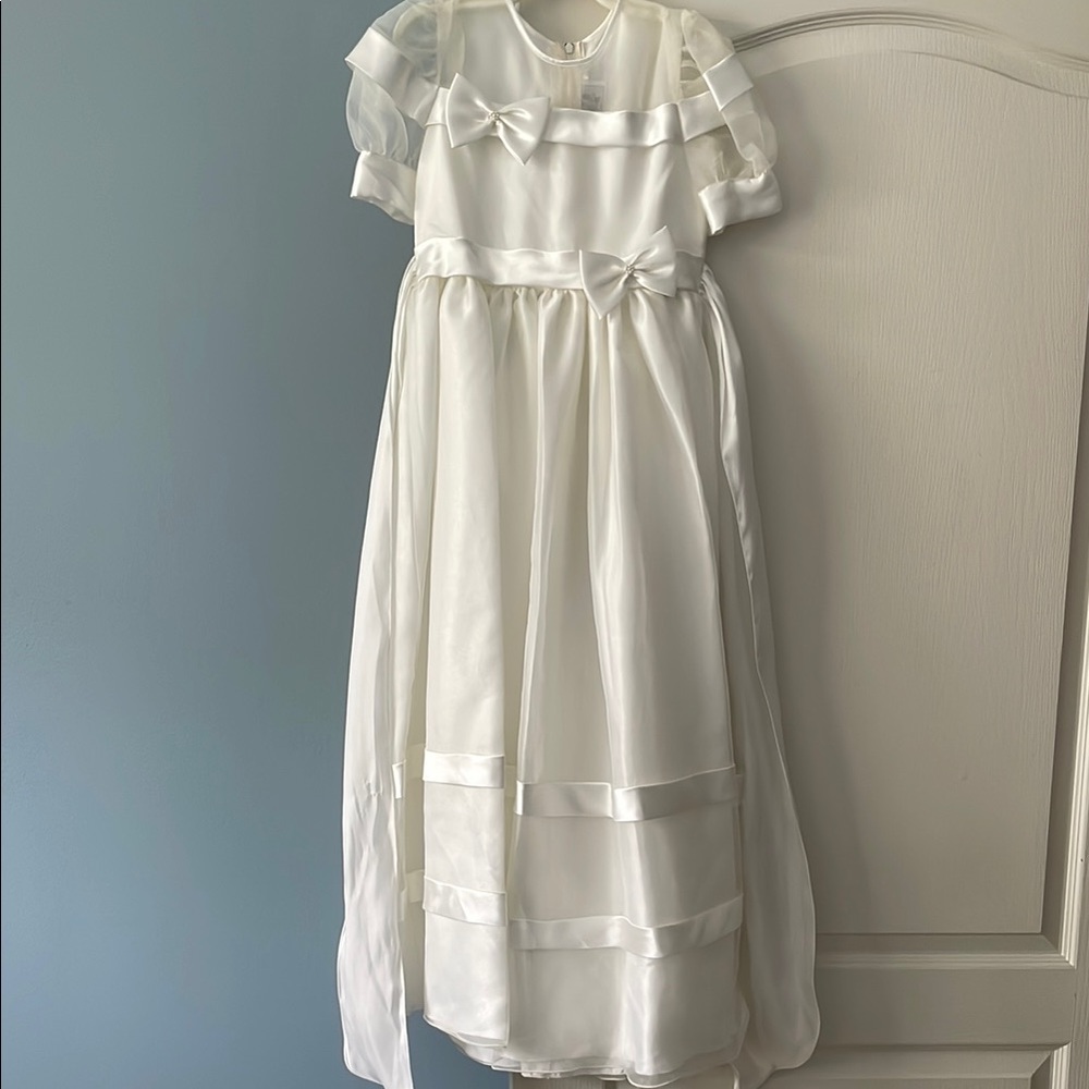 Elegant White Dress with Bows